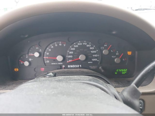 Ford Explorer Image 3