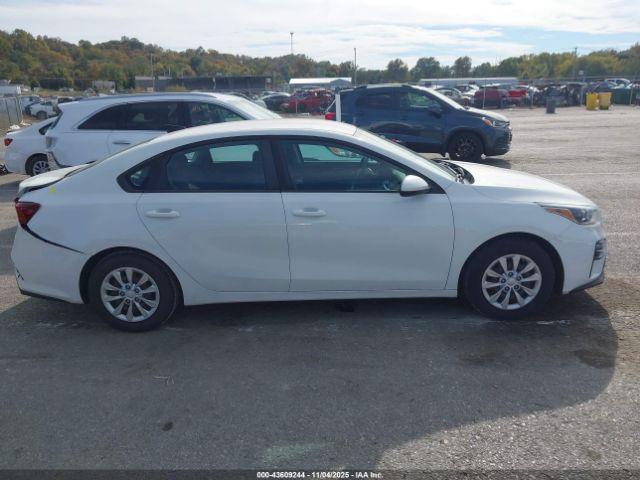 Kia Forte Fe Image 7