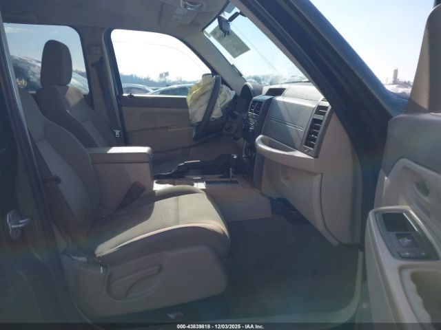 Jeep Liberty Sport Image 6