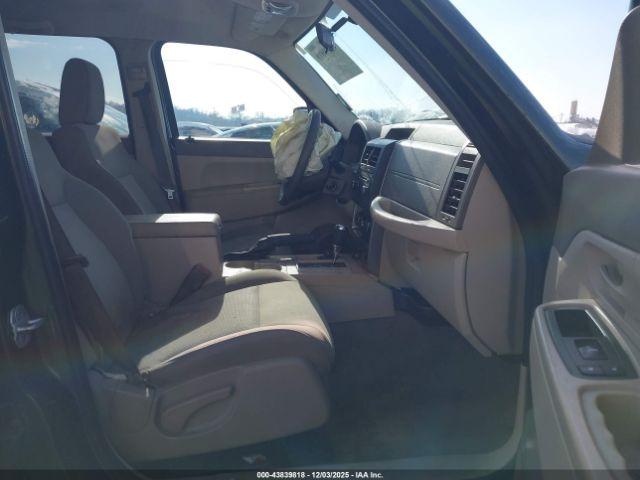 Jeep Liberty Sport Image 6