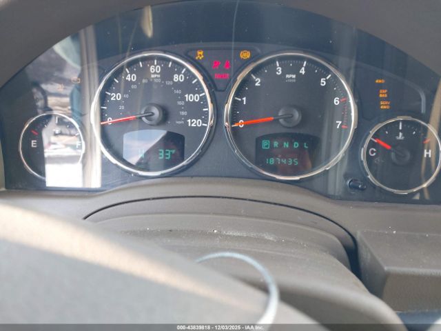 Jeep Liberty Sport Image 8