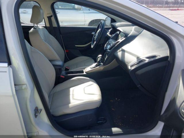 Ford Focus Titanium Image 5