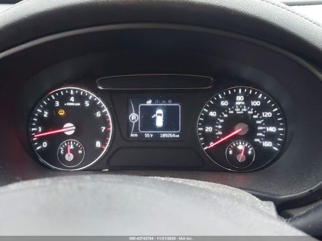 Kia Sorento 3.3l Lx Image 12