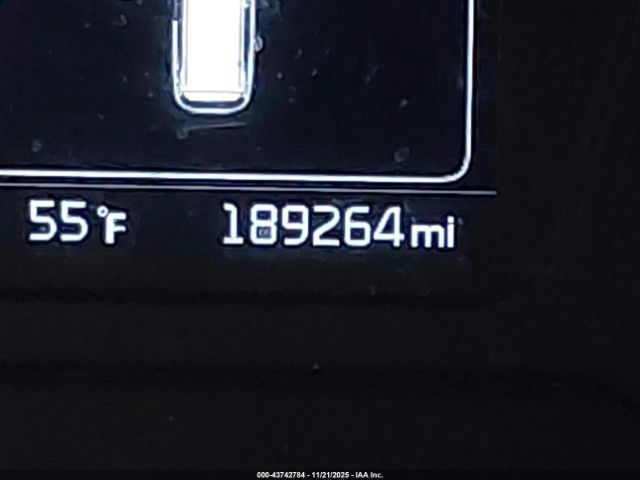 Kia Sorento 3.3l Lx Image 3