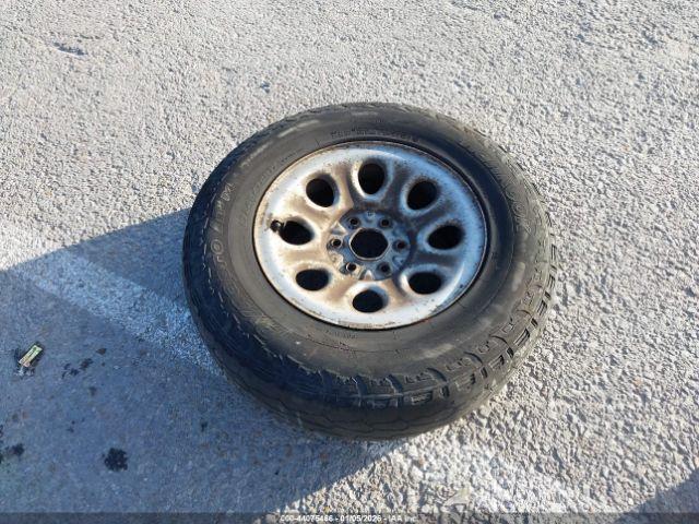 Chevrolet Silverado 1500 Work Truck Image 13