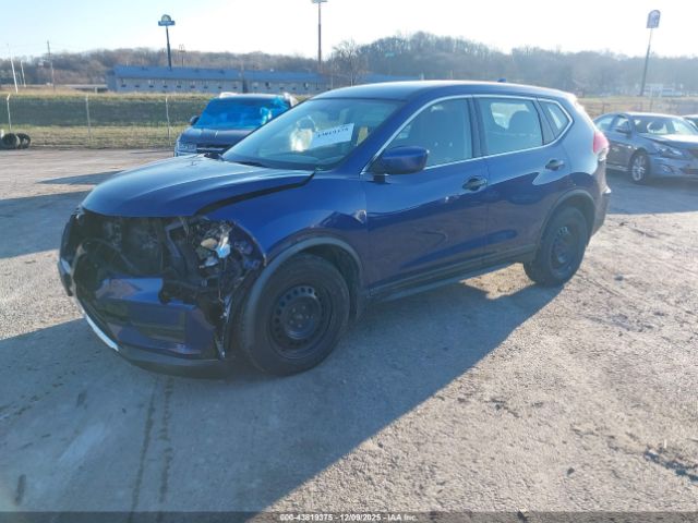 Nissan Rogue S Image 3