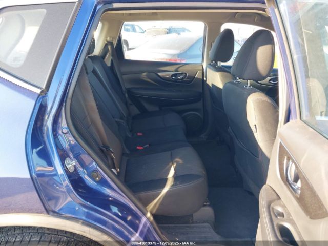 Nissan Rogue S Image 15