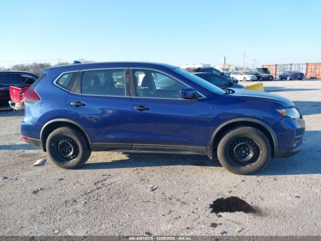 Nissan Rogue S Image 12