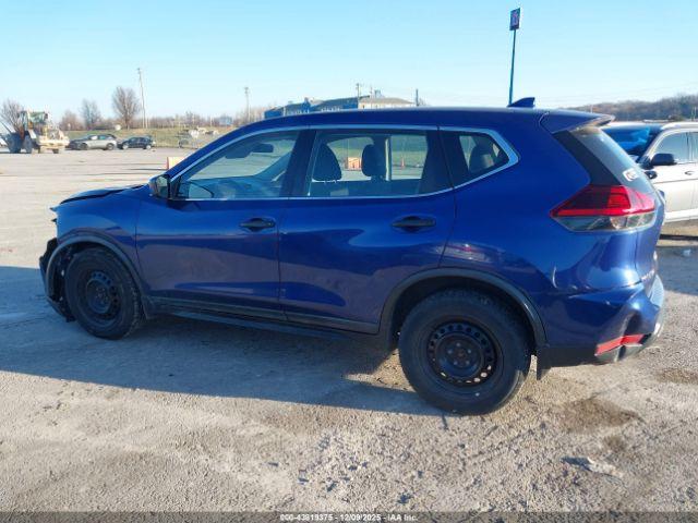 Nissan Rogue S Image 7