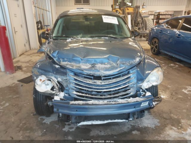 Chrysler PT Cruiser Image 15