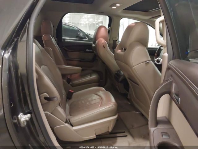 GMC Acadia Denali Image 7