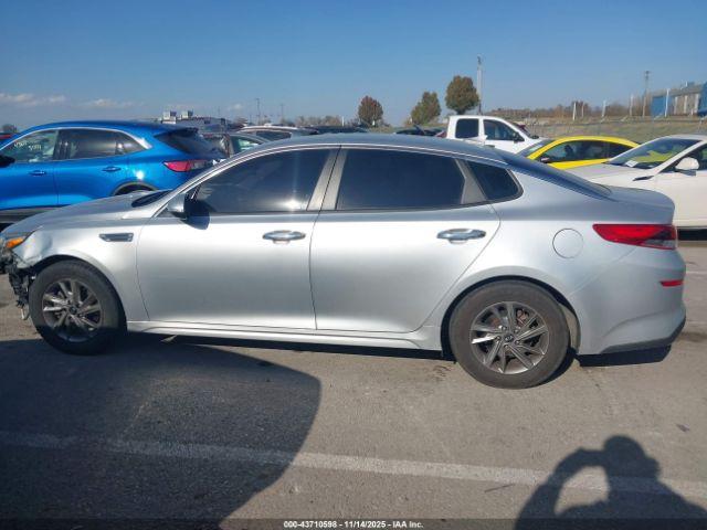 Kia Optima Lx Image 7