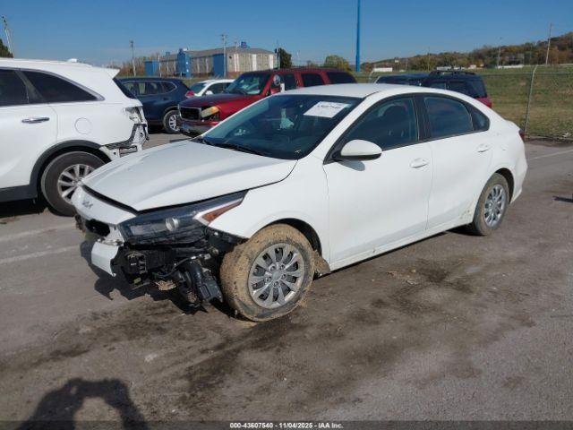 Kia Forte Fe Image 7