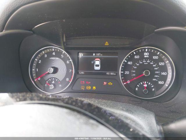 Kia Forte Fe Image 4