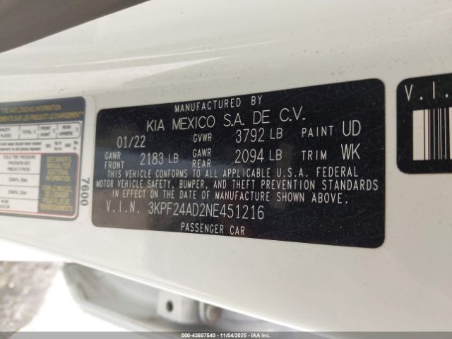 Kia Forte Fe Image 8