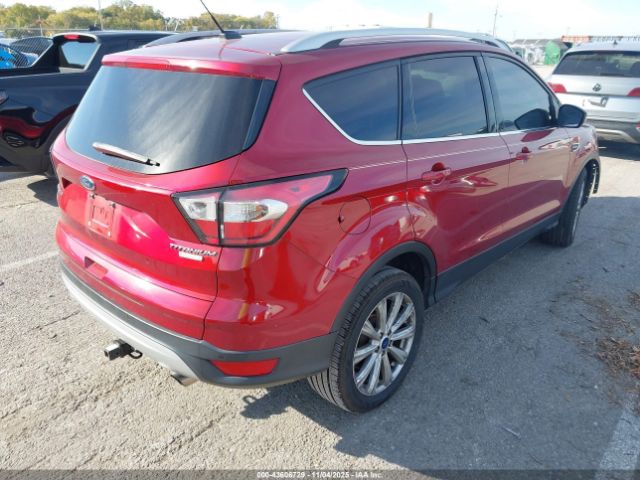 Ford Escape Titanium Image 2