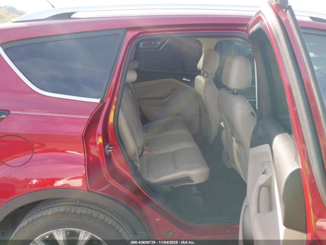 Ford Escape Titanium Image 8