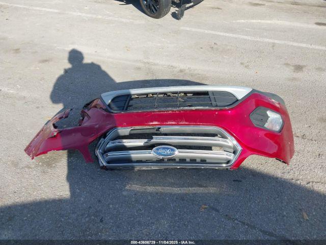 Ford Escape Titanium Image 9