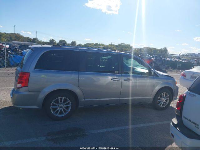 Dodge Grand Caravan Sxt Image 15