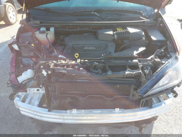 Chrysler Pacifica Touring-l Image 7