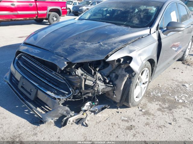 Ford Fusion Se Image 3