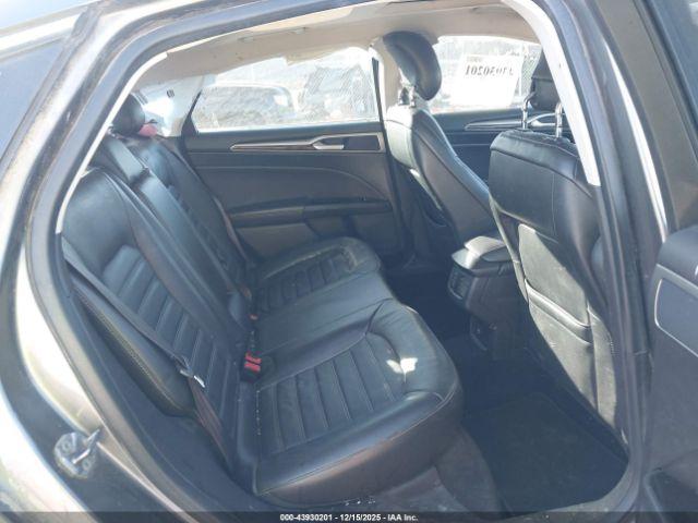 Ford Fusion Se Image 5