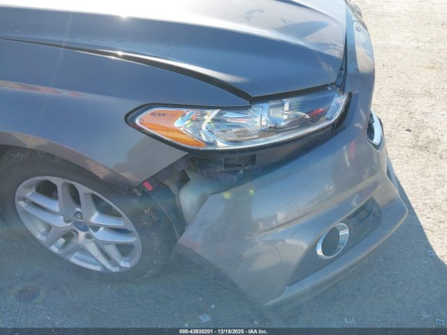 Ford Fusion Se Image 7