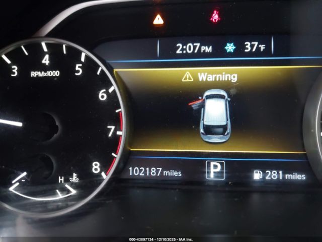 Nissan Murano Sv Image 17