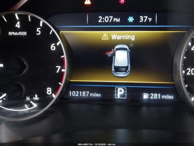 Nissan Murano Sv Image 12