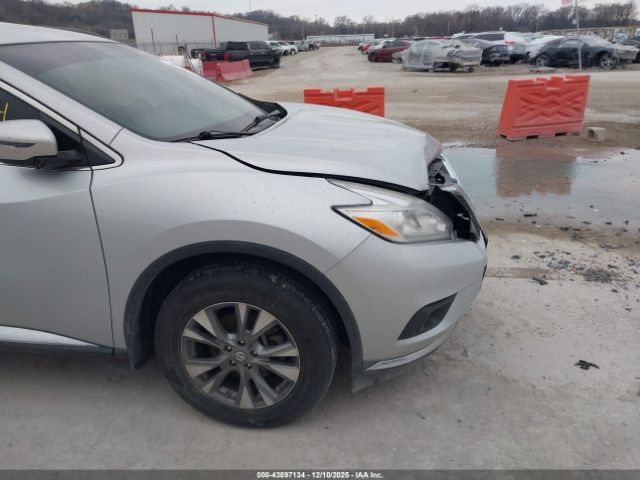 Nissan Murano Sv Image 16