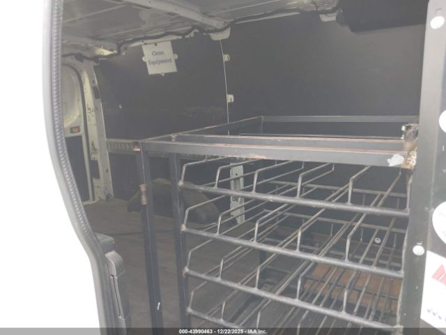 Ford Transit Image 4