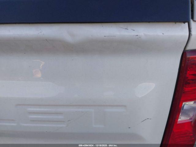 Chevrolet Silverado 1500 2wd  Standard Bed Wt Image 18