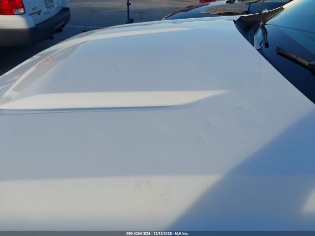 Chevrolet Silverado 1500 2wd  Standard Bed Wt Image 9