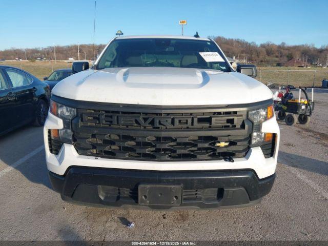 Chevrolet Silverado 1500 2wd  Standard Bed Wt Image 11