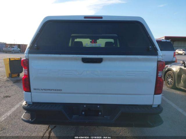 Chevrolet Silverado 1500 2wd  Standard Bed Wt Image 17