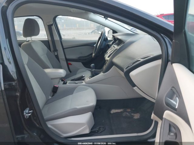 Ford Focus Se Image 4