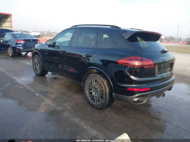 Porsche Cayenne Platinum Edition Image 11