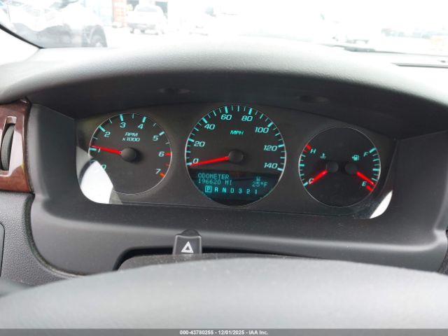 Chevrolet Impala Lt Image 2