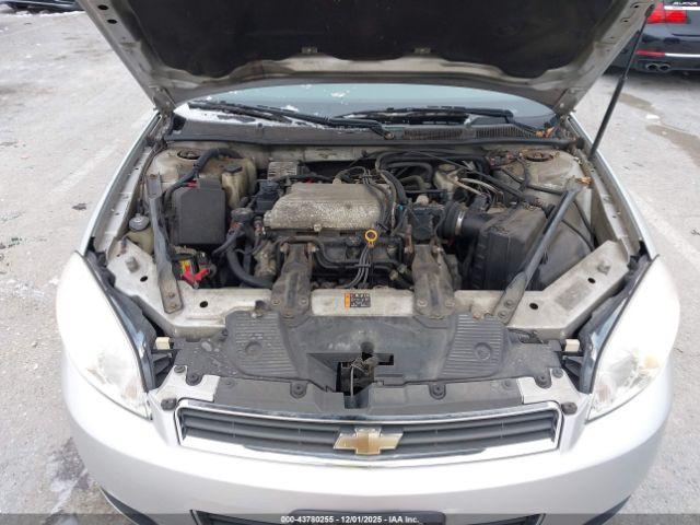 Chevrolet Impala Lt Image 8