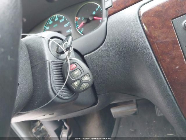 Chevrolet Impala Lt Image 10