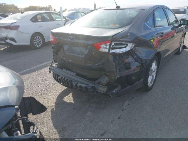 Ford Fusion Se Image 5