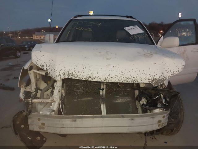 Toyota Highlander V6 Image 11