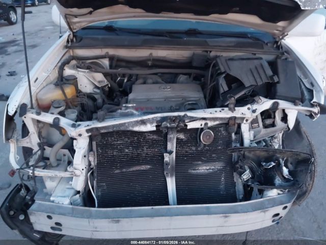 Toyota Highlander V6 Image 9