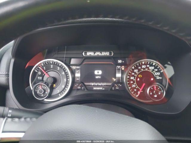 Ram 1500 Laramie  4x4 5'7 Box Image 8