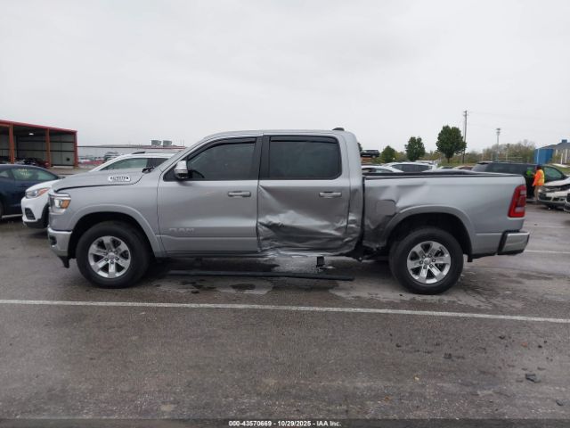 Ram 1500 Laramie  4x4 5'7 Box Image 12