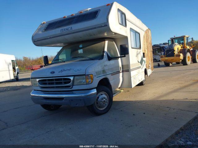 Ford Econoline E350 Cutaway Van Image 9