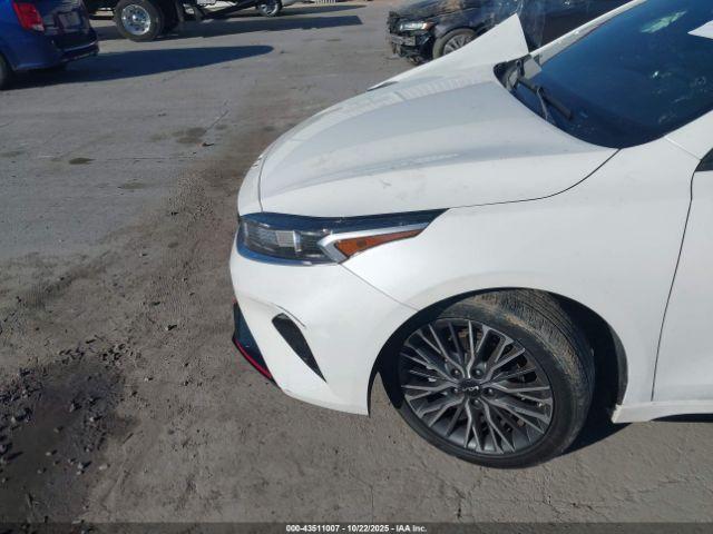 Kia Forte Gt-line Image 15