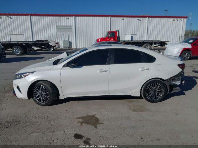 Kia Forte Gt-line Image 6