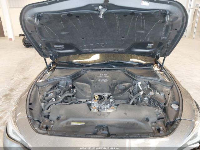 INFINITI Q60 3.0t Red Sport 400 Image 15