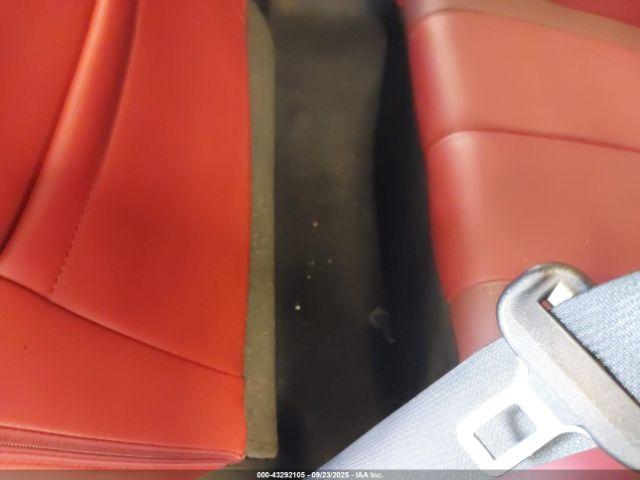 INFINITI Q60 3.0t Red Sport 400 Image 17